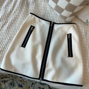 Chic White Mini Skirt with Black Accents
